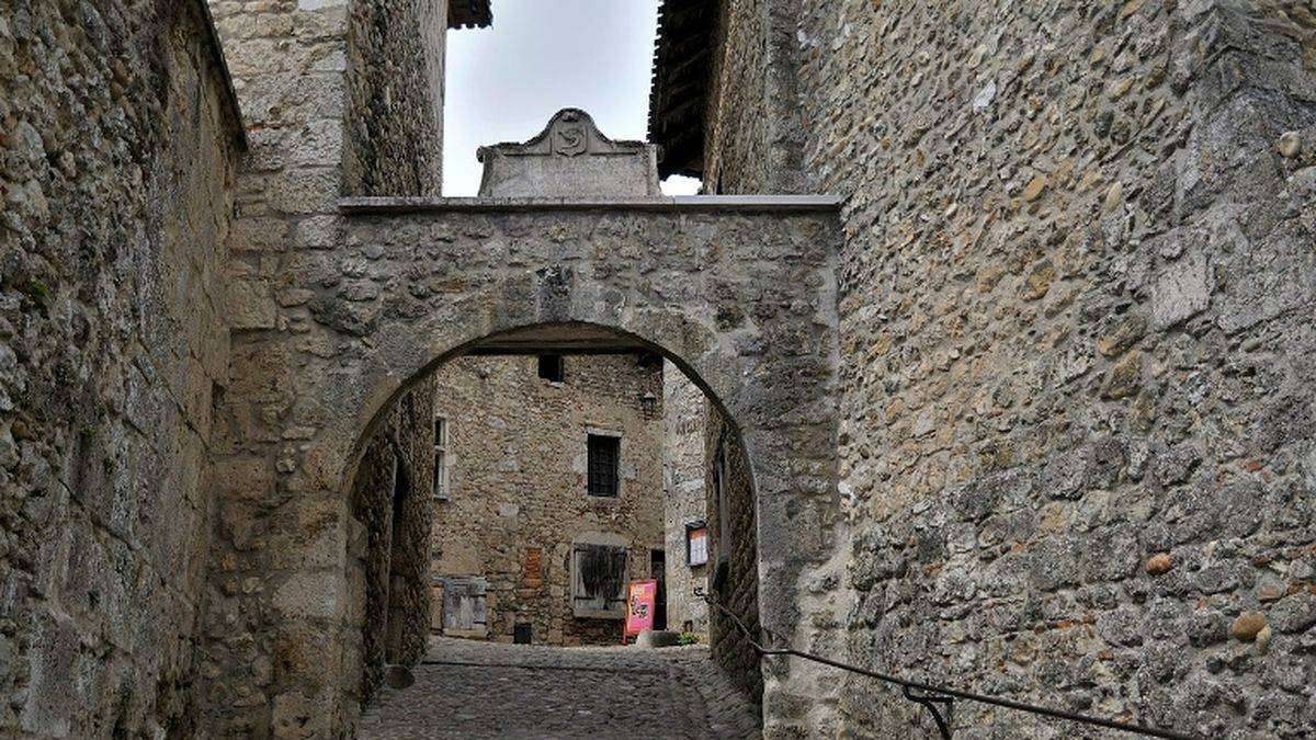 Porte d'En-Bas
