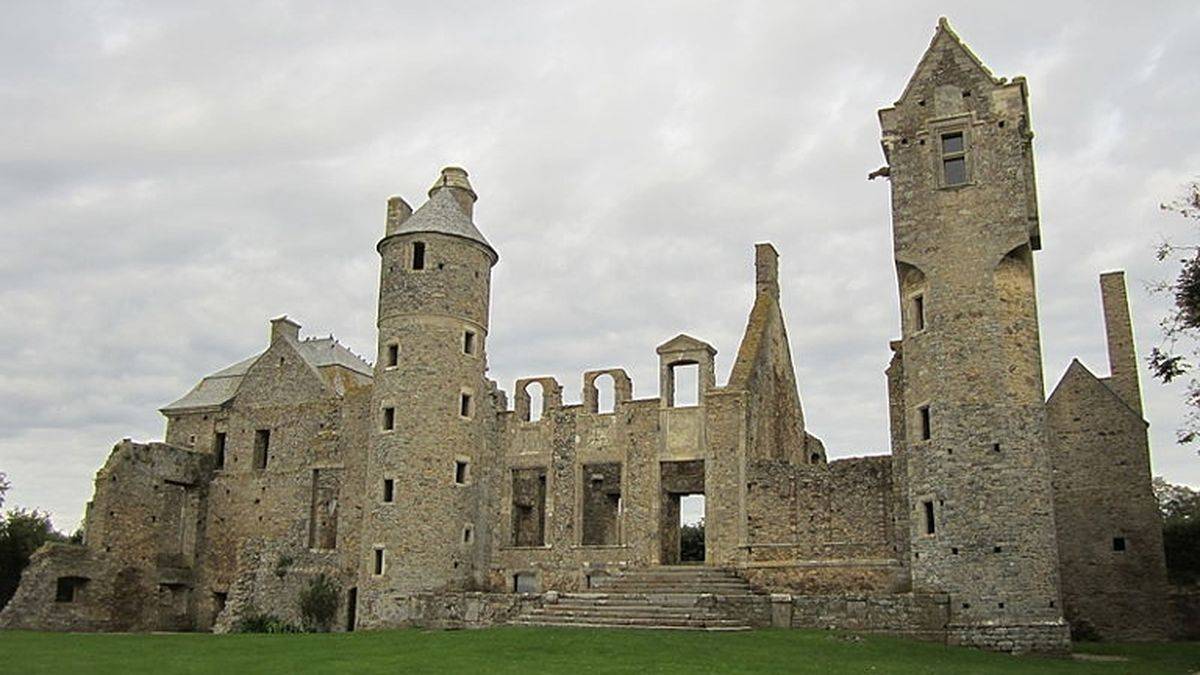 The Fairy tower, on the right
