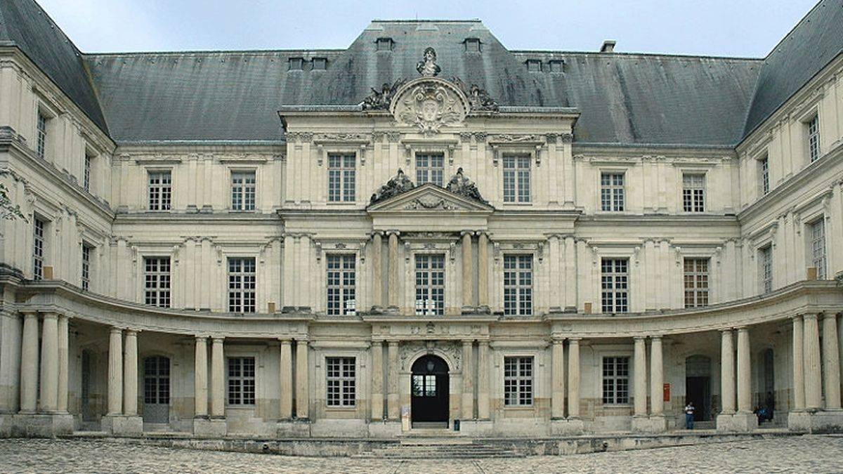 G. d'Orléans wing