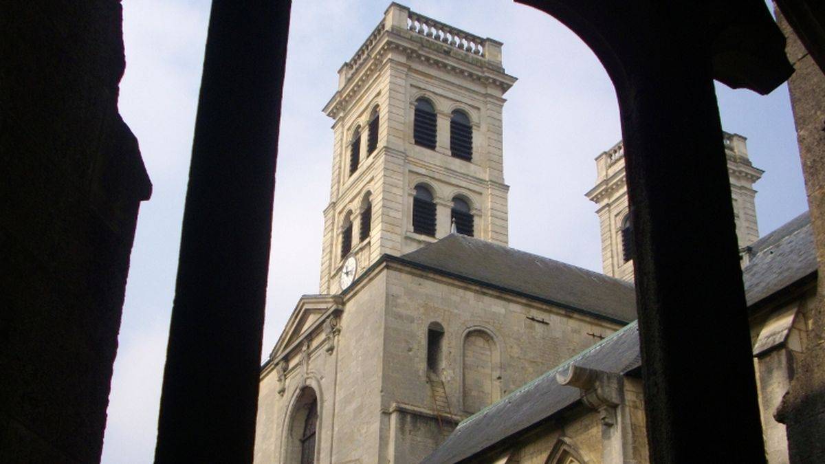 The towers seen from the cloister