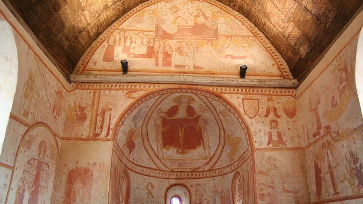 The frescos