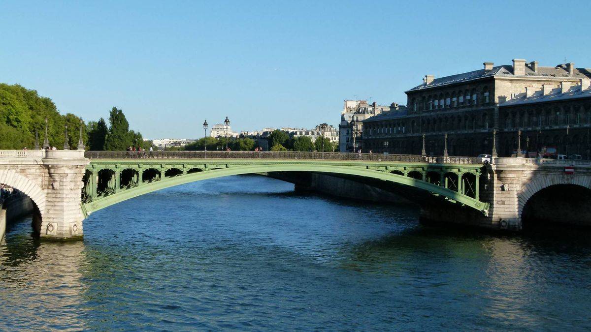 Notre-Dame bridge