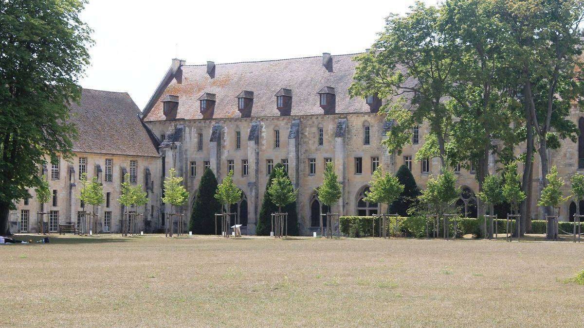 Royaumont abbey