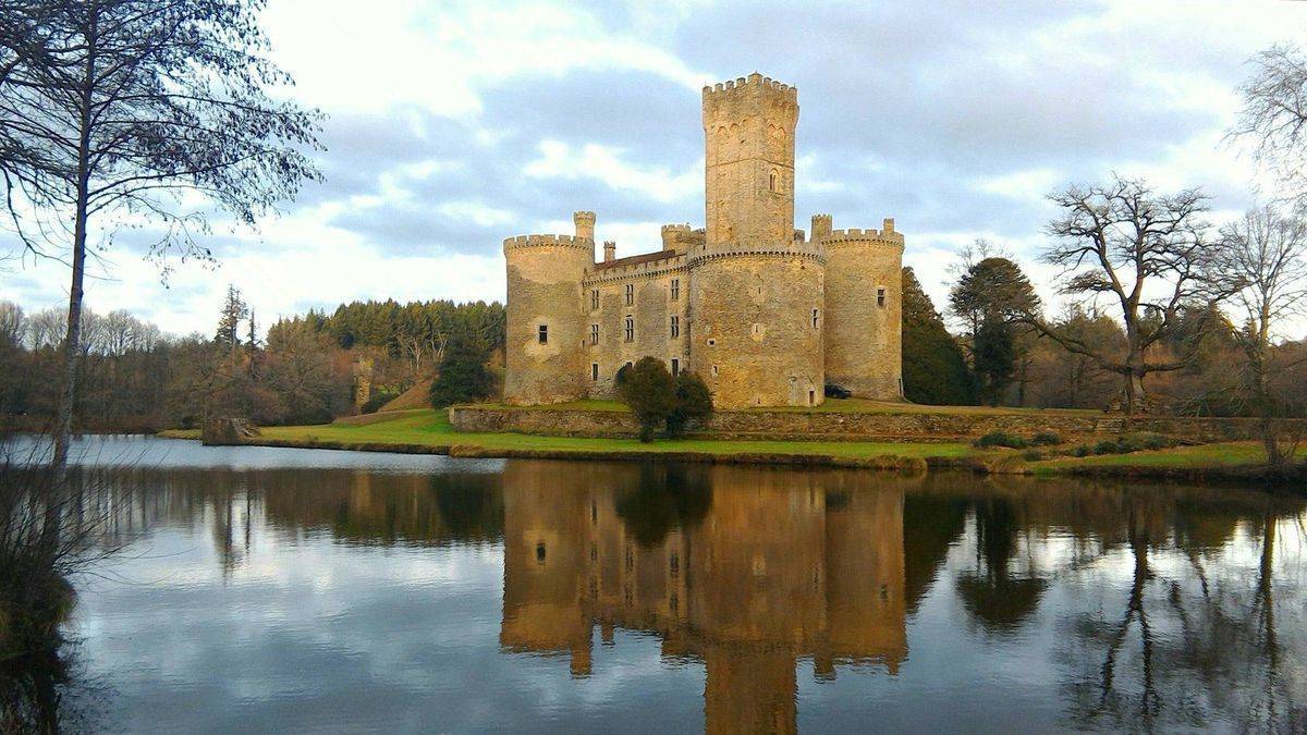 Montbrun castle