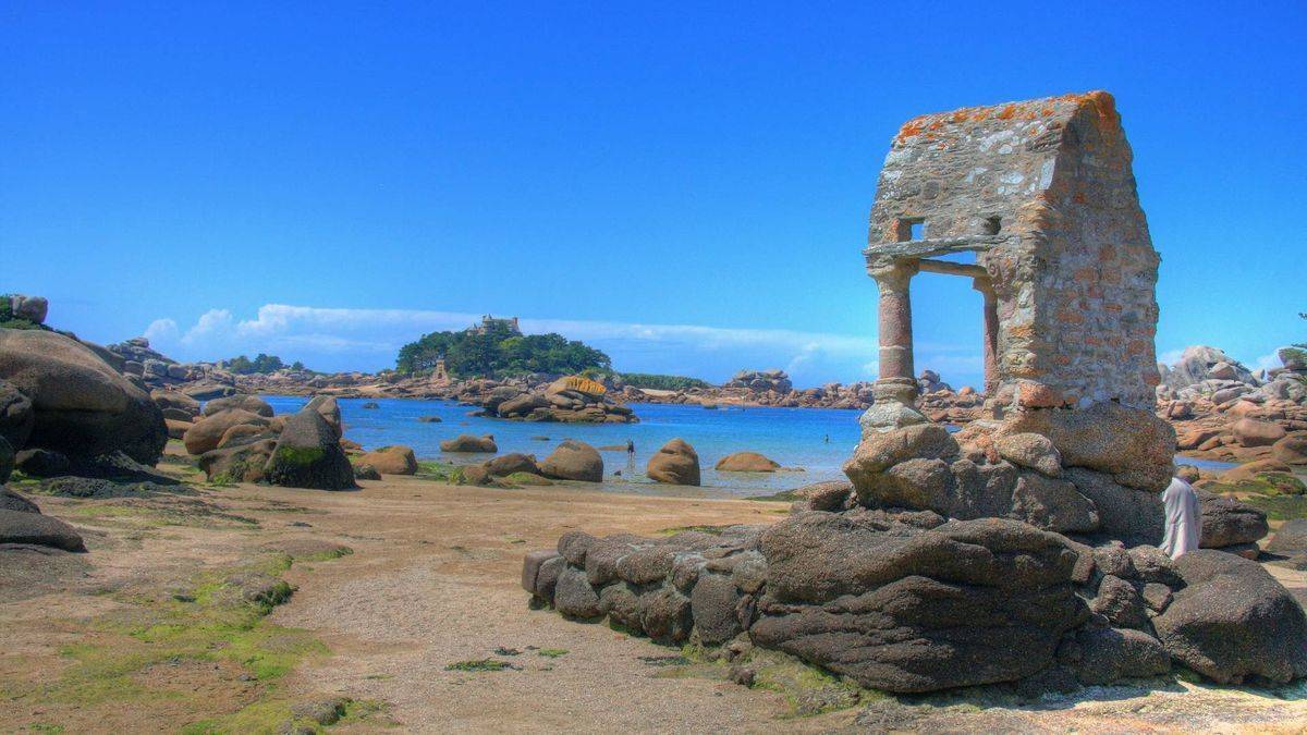 Saint-Guirec oratory