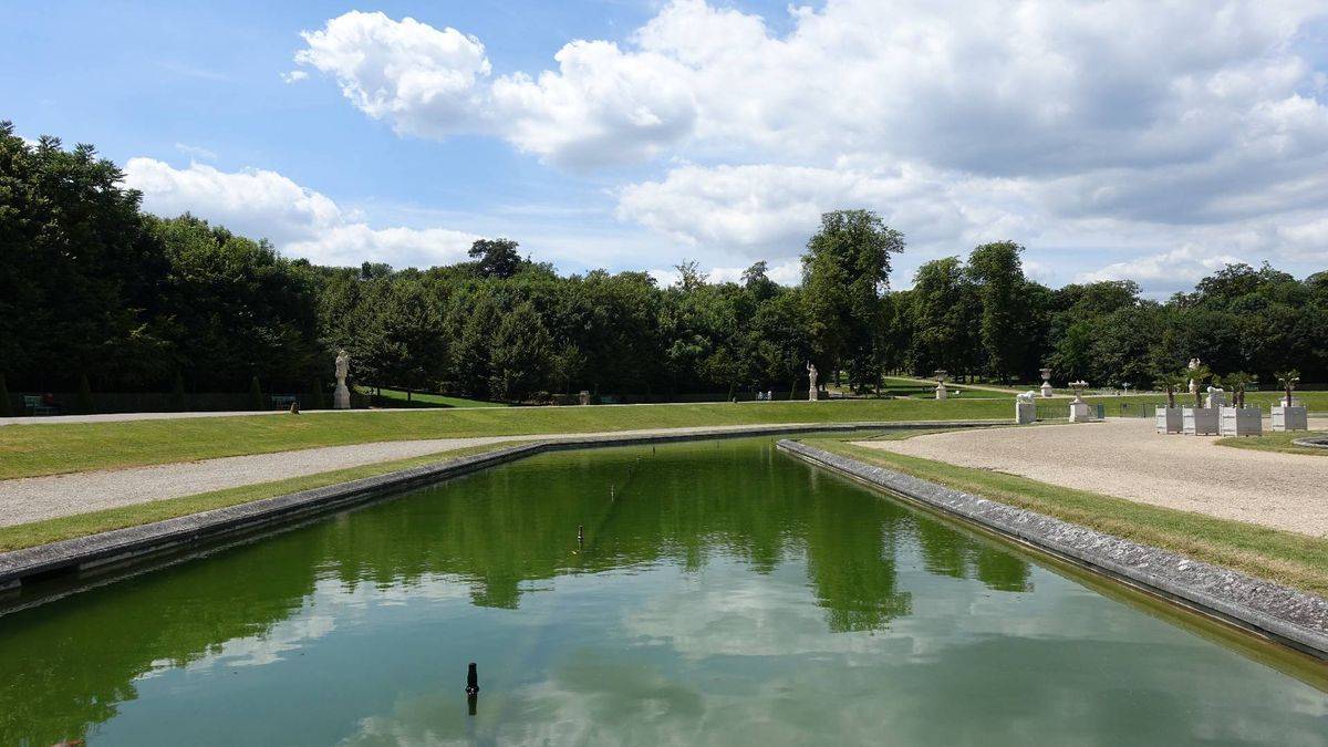 Saint-Cloud garden