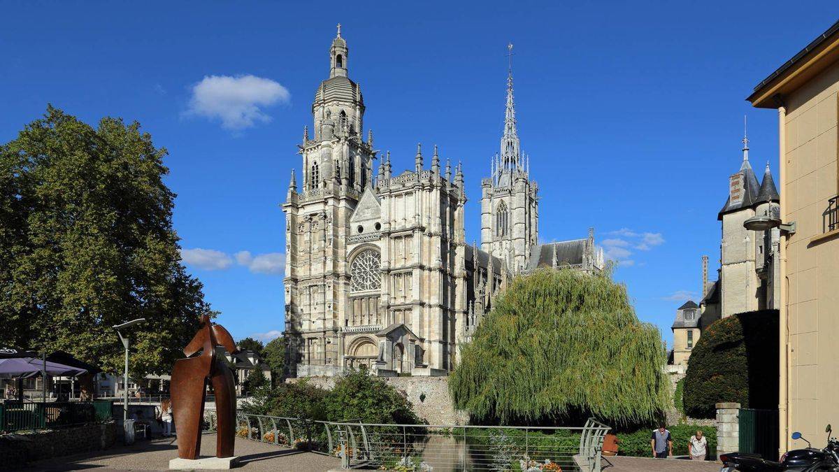 Cathedral in Evreux