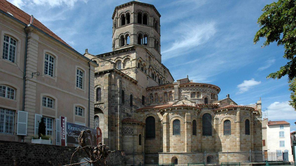 Church in Issoire