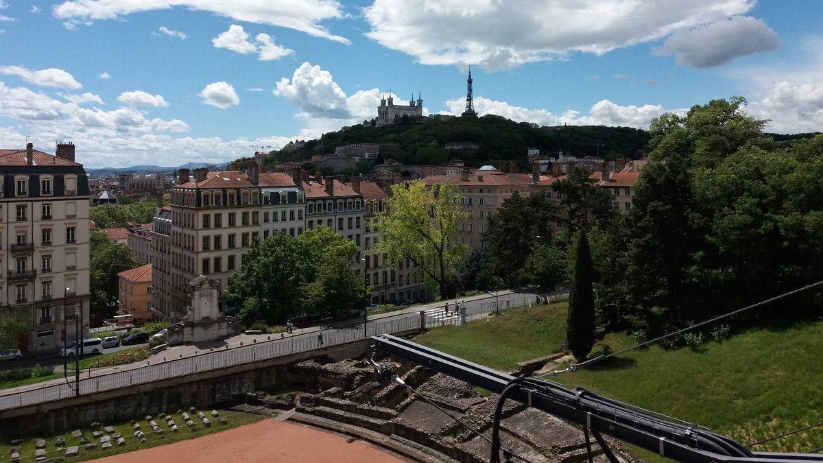 Three Gauls amphitheatre