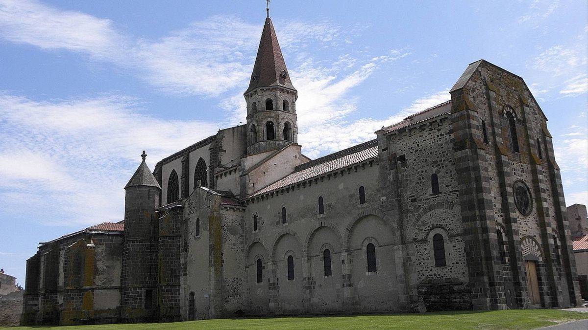 Church in Ennezat