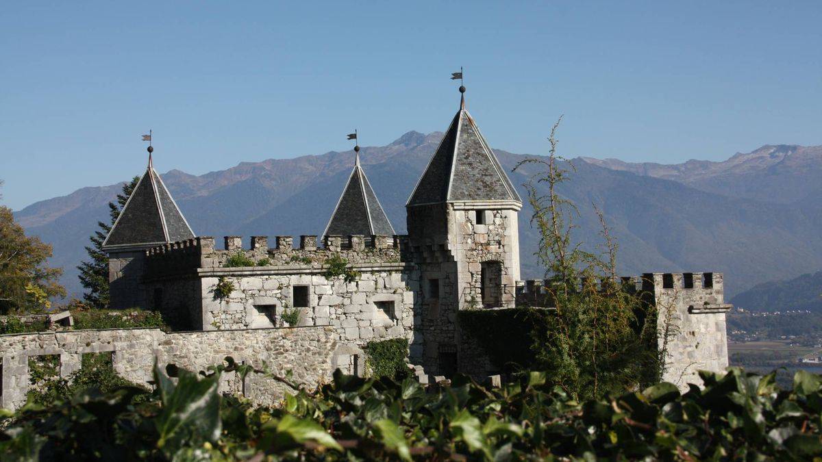 Miolans castle