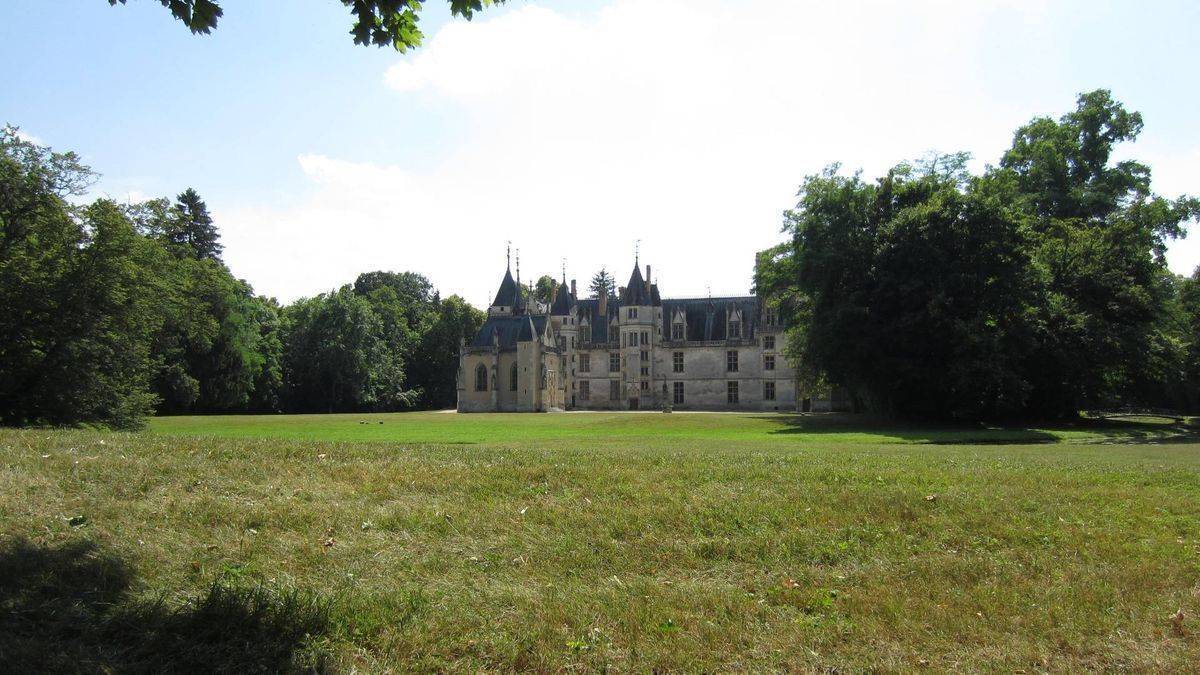 Meillant castle