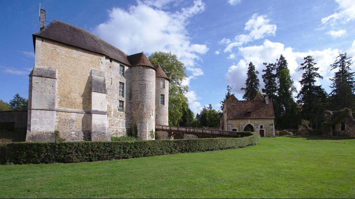 Harcourt castle