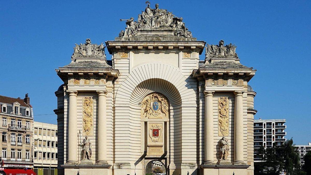 Paris gate, Lille