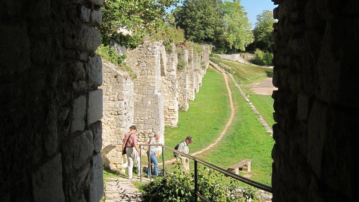 La Charité ramparts