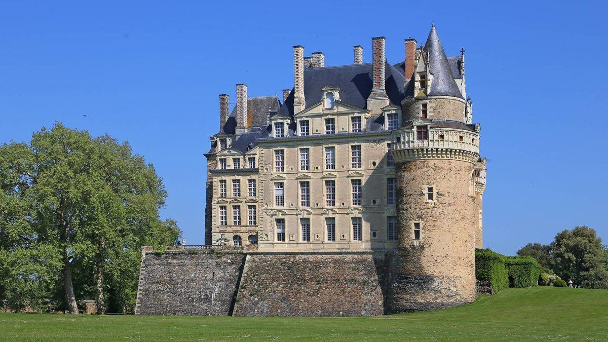 Brissac castle