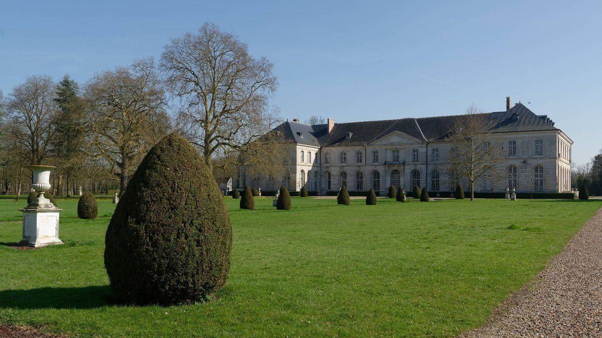 Chaalis abbey