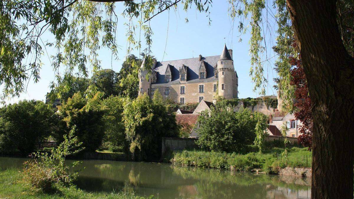 Montrésor castle